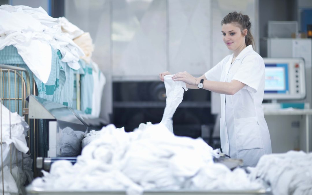 Why Local, Customer‑Focused Linen Service Often Outperforms National Chains